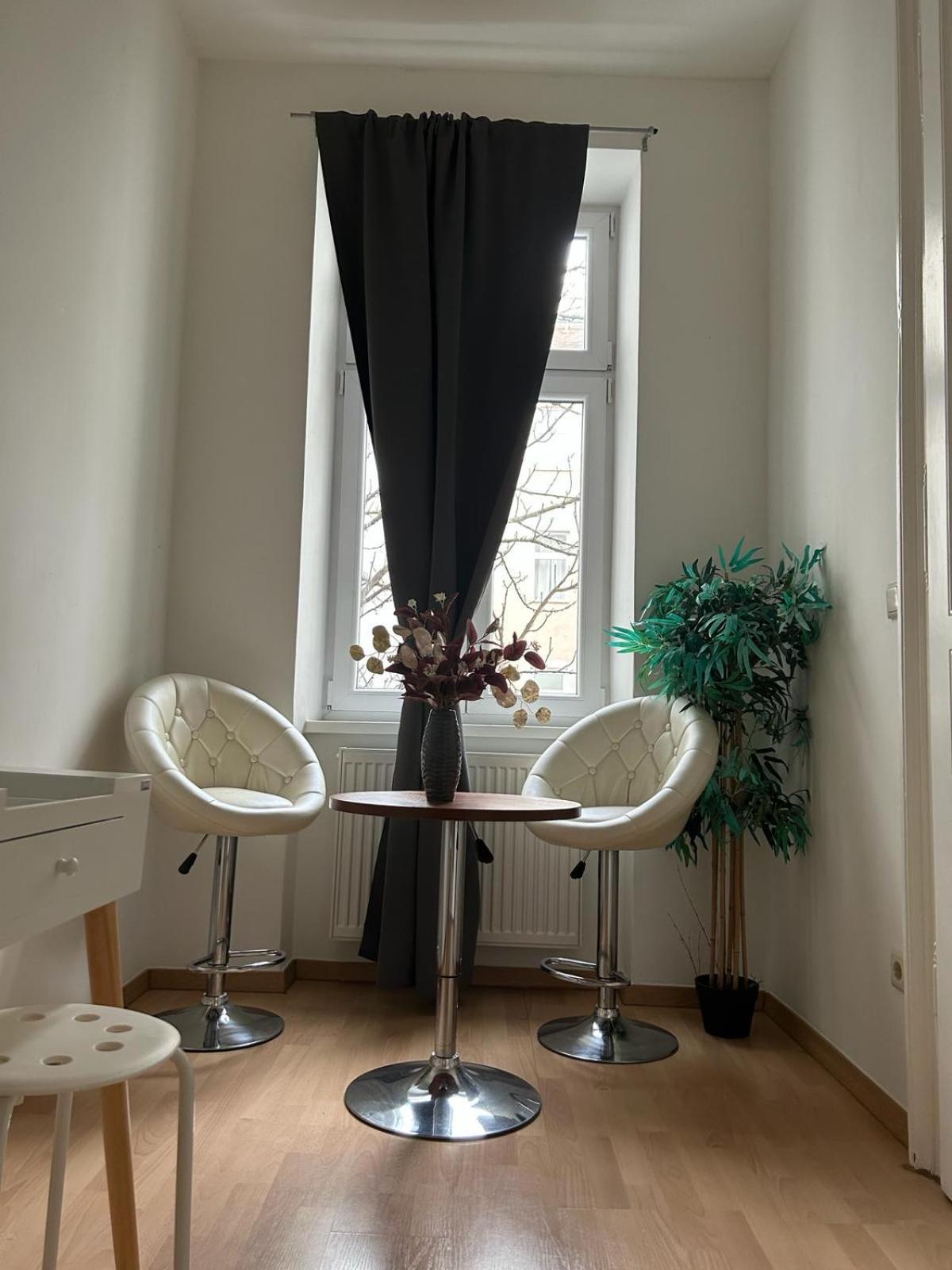 City Elegance Central Gem With Free Parking And Fast Internet 250 Mbits Wien Exteriör bild