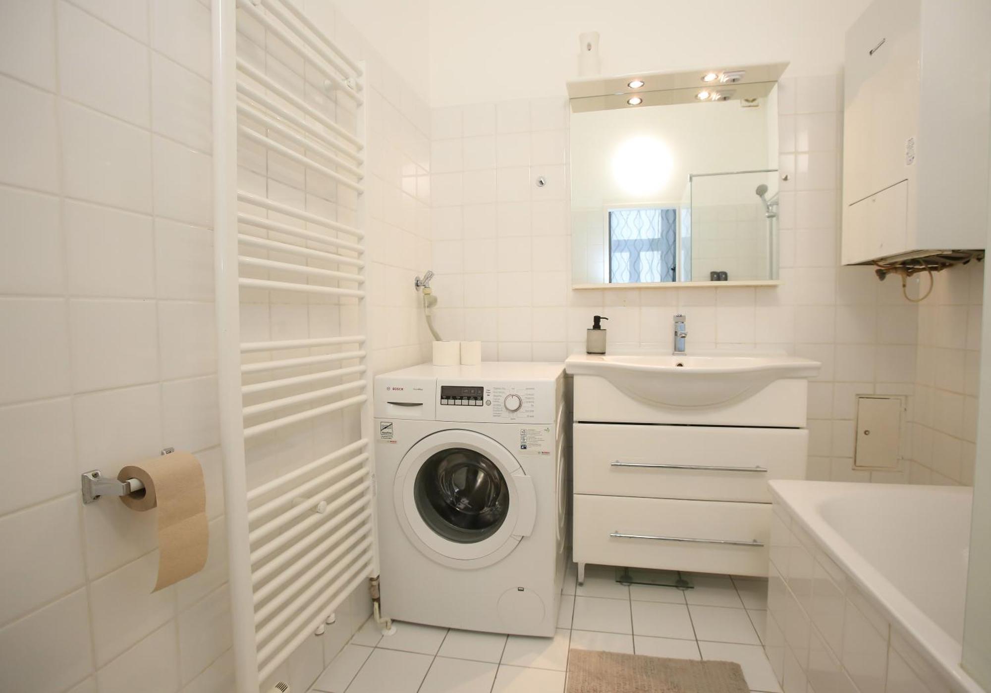 City Elegance Central Gem With Free Parking And Fast Internet 250 Mbits Wien Exteriör bild