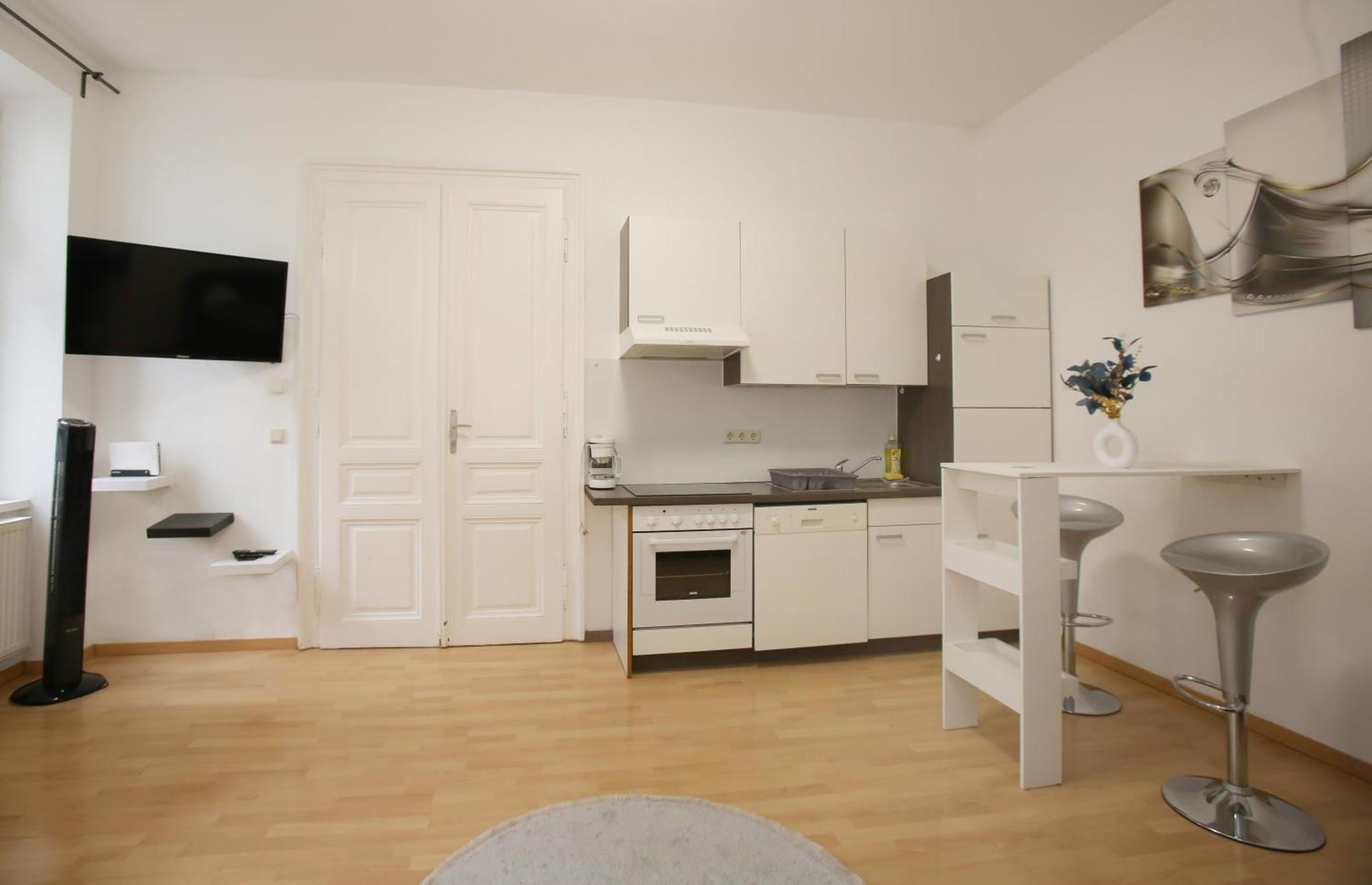 City Elegance Central Gem With Free Parking And Fast Internet 250 Mbits Wien Exteriör bild